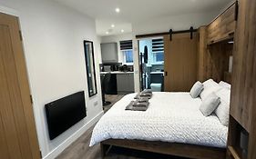 Burnbrae Apartment